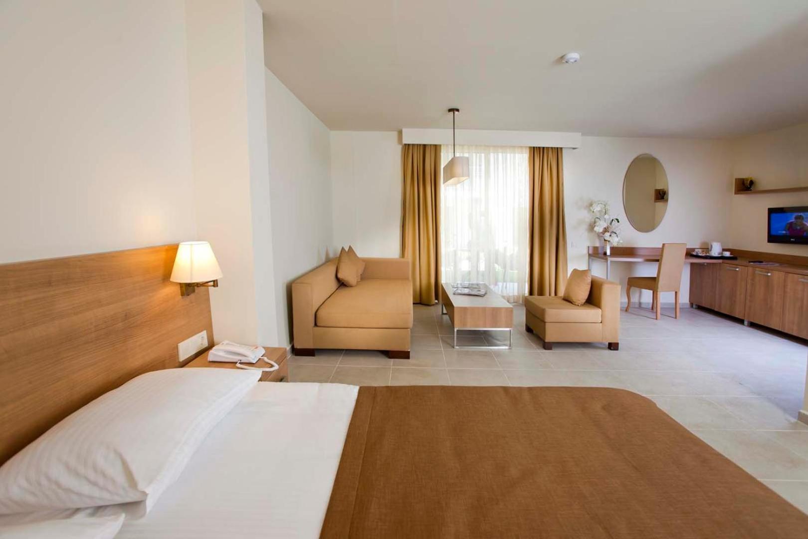Dream Family Club Hotel Side Bagian luar foto