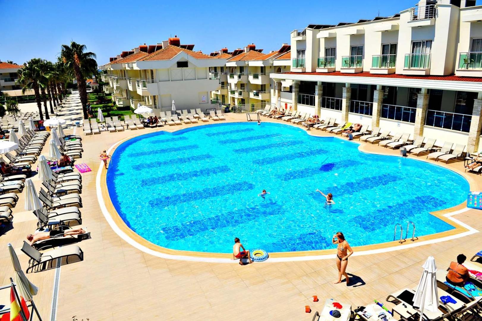 Dream Family Club Hotel Side Bagian luar foto